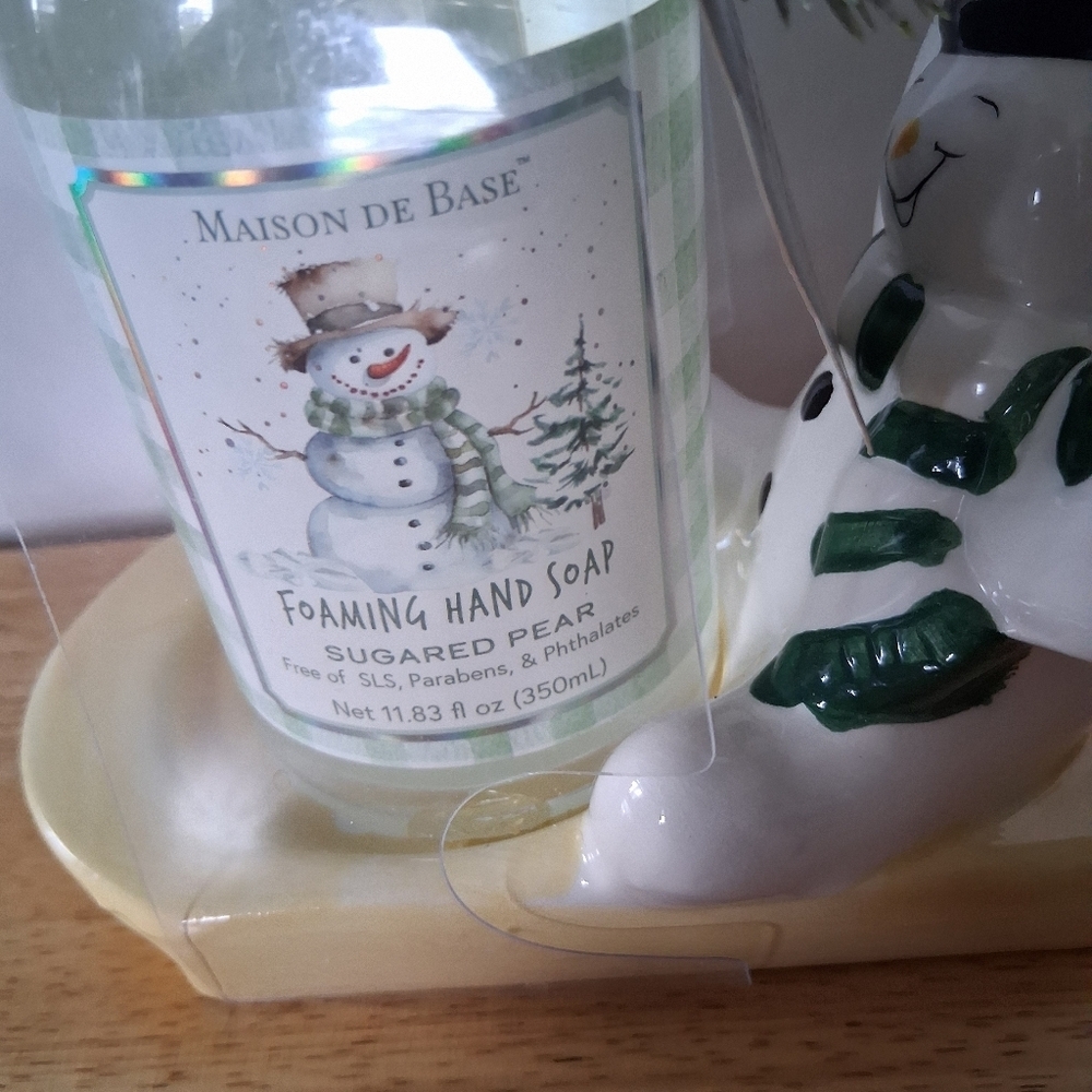 Snowman Foaming Hand Soap - Green and White - Picture 7 of 8